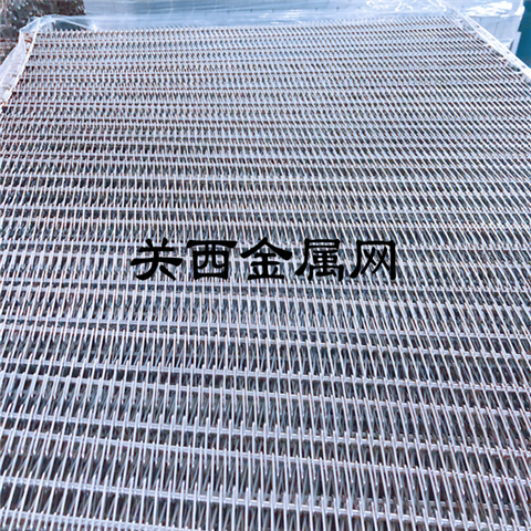 【不銹鋼網帶】和PVC輸送帶的不同選擇