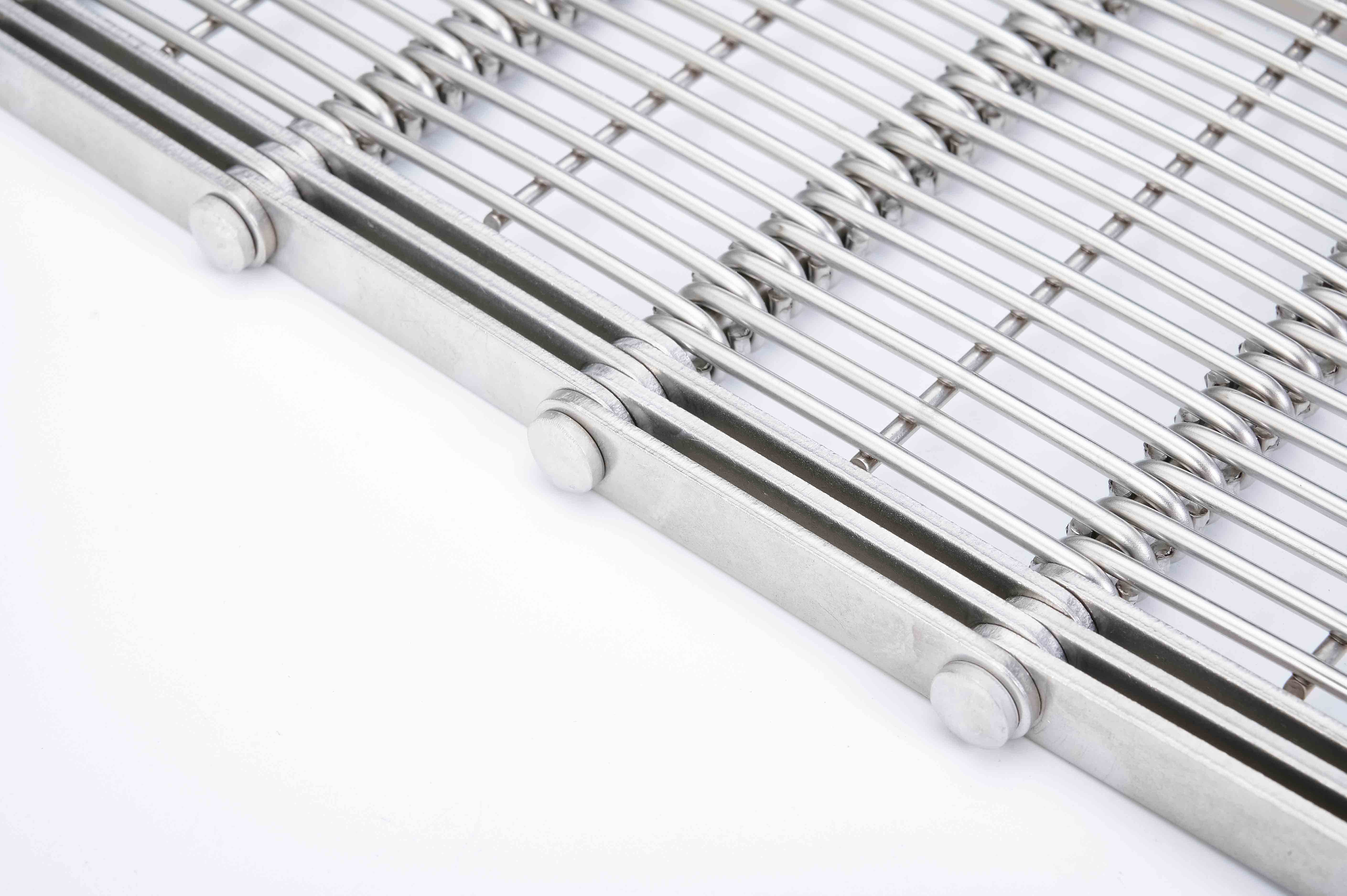 食品廠，對于食品級預(yù)制菜輸送網(wǎng)帶的把控的重要性有哪些？